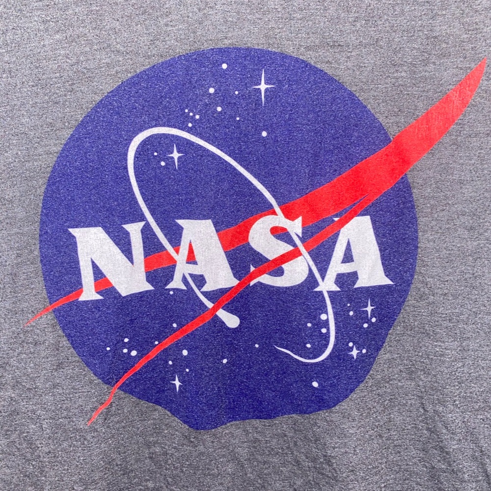 NASA V-neck - Picture 3 of 3